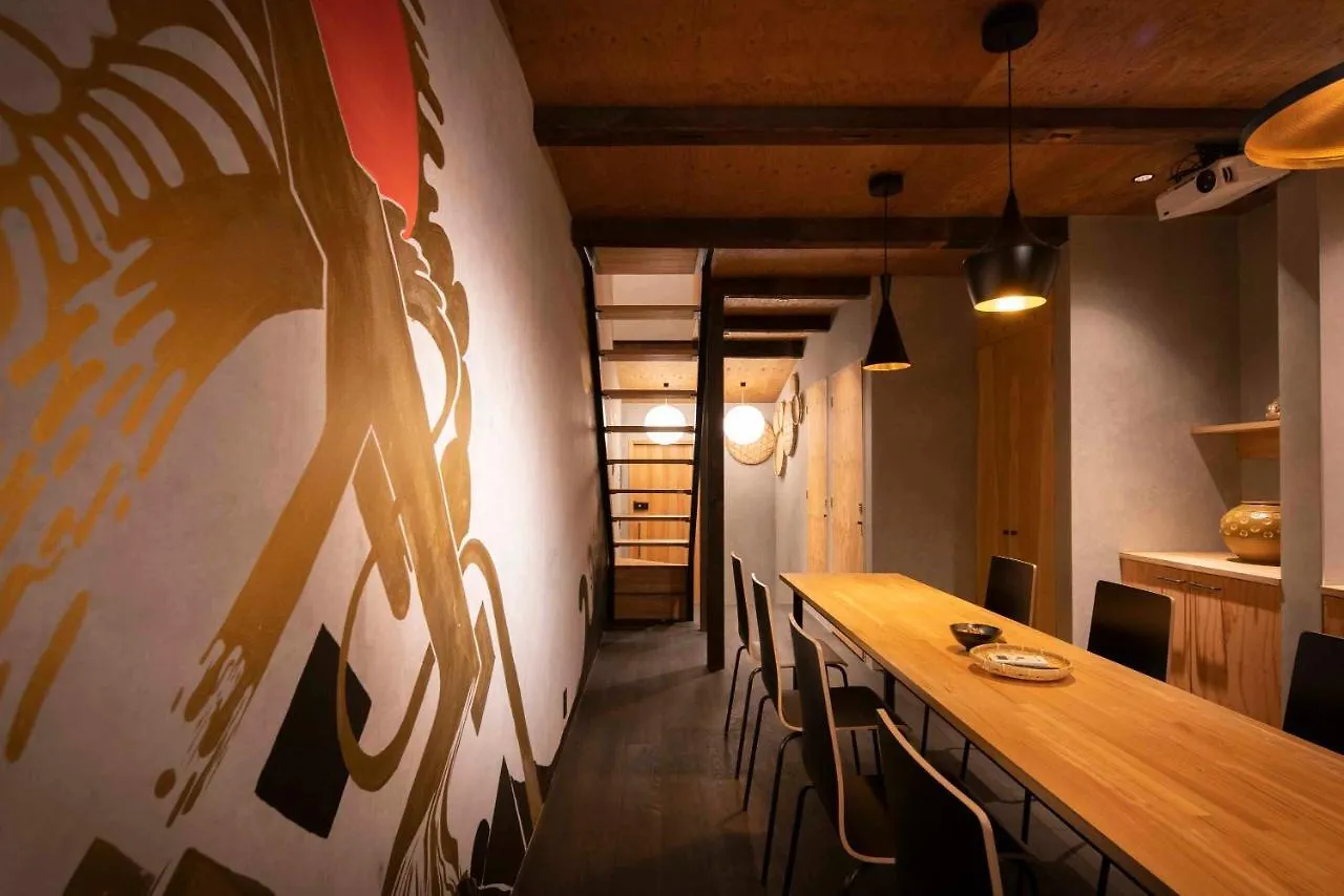 Contexted Boutique Villa Osaka Japan