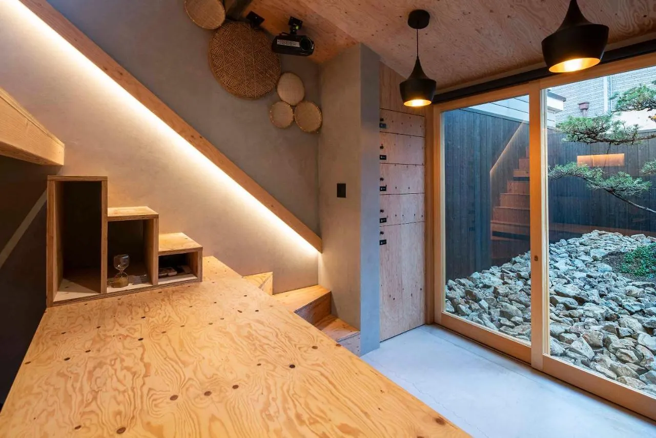 Contexted Boutique Villa Osaka