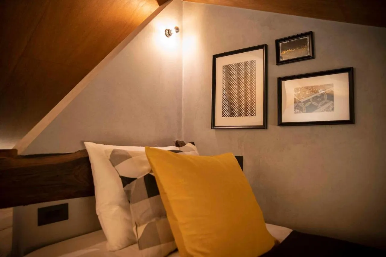 Contexted Boutique Villa Osaka
